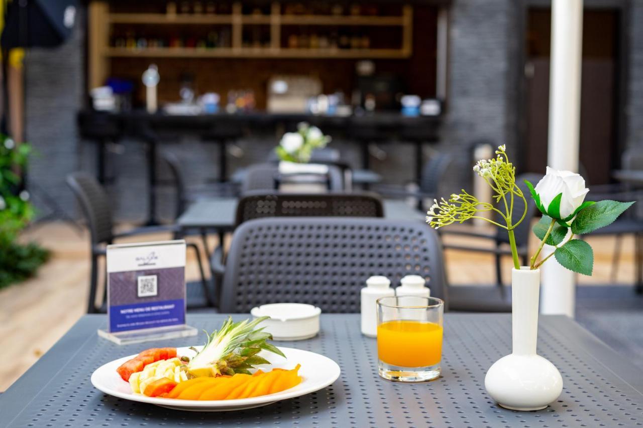 Silver Moon Hotel Abidjan Kültér fotó